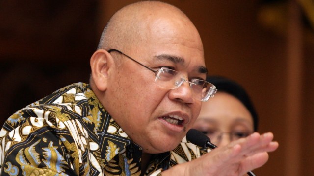 Mantan Menteri Perhubungan, Jusman Syafii Djamal. Foto: AFP/ARIF ARIADI