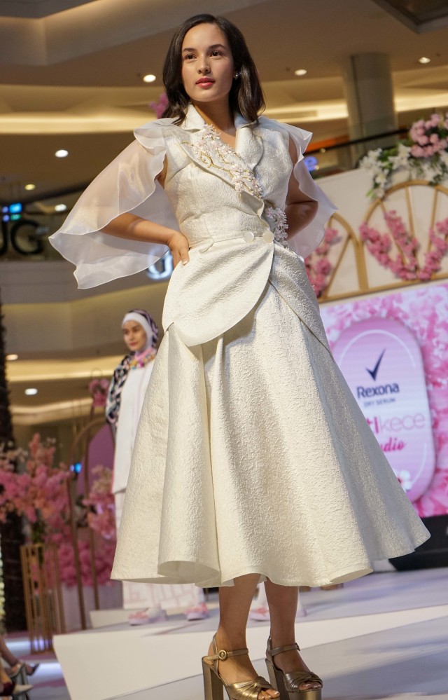 Artis Chelsea Islan saat hadir di acara produk di Kota Kasablanka, Jakarta, Kamis, (19/9/2019) Foto: Dok. Ronny