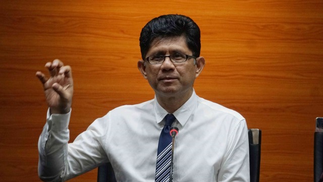 Wakil Ketua KPK, Laode M Syarif menyampaikan pendapatnya dalam Diskusi Foreign journalist briefing di Gedung KPK, Jakarta, Kamis (19/9/2019). Foto: Irfan Adi Saputra/kumparan 