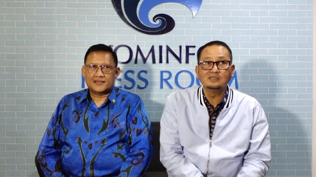 Managing Director Lion Group, Daniel Putut Kuncoro Adi, dan Dirjen Aptika Kominfo, Semuel Abrijani Pangerapan. Foto: Aulia Rahman/kumparan