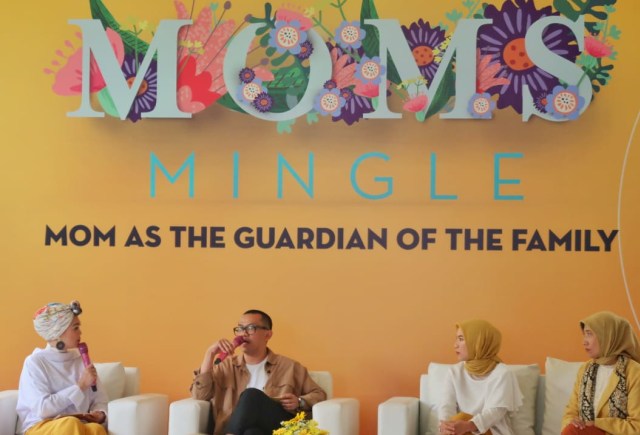 Moms Minggle : Mom as The Guardian of The Family