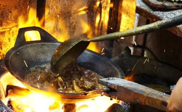 Tengkleng rica-rica Pak Manto Foto: Safira Maharani/ kumparan