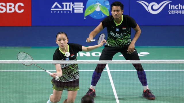 Tontowi Ahmad/Winny Oktavina Kandow saat beraksi di Korea Terbuka 2019. Foto: Dok. PBSI