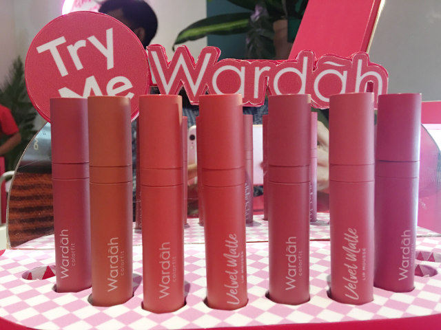 Wardah Colorfit Velvet Matte Lip Mousse Foto: Irish Tamzil