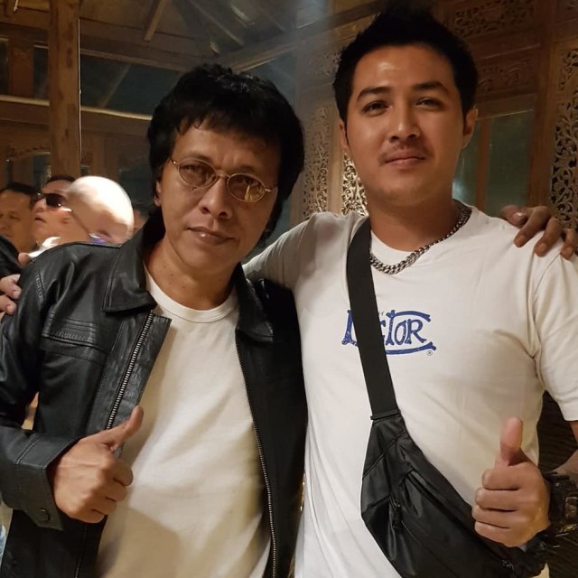 Ajablanadigan ayol pornosini tomosha qiling Mushuk kateteri