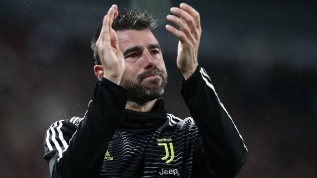 Andrea Barzagli kembali ke Juventus. Foto: Isabella BONOTTO / AFP