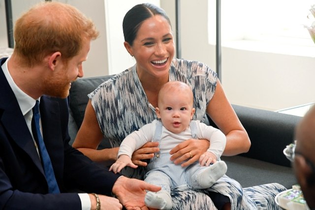 Sama seperti Archie, anak kedua Meghan Markle dan Pangeran Harry tak dapat gelar kerajaan. Foto: Getty Image/Toby Melville/Pool/Samir Hussein/WireImage