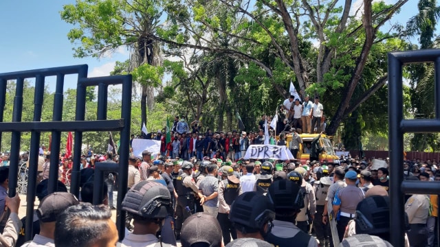 Polisi Selidiki Tewasnya Mahasiswa Saat Demo di DPRD Sultra