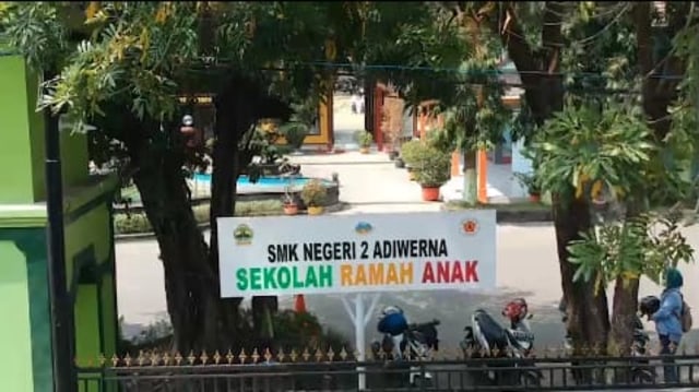Terima Pesan Ajakan Demo, Siswa SMKN 2 Adiwerna Pilih Belajar