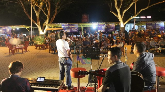 Bupati Blora Djoko Nugroho saat resmikan Angkringan Seso (Kringso) Sabtu (28/09/2019)