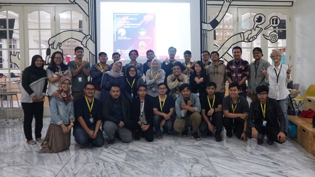 UXiD x kumparan