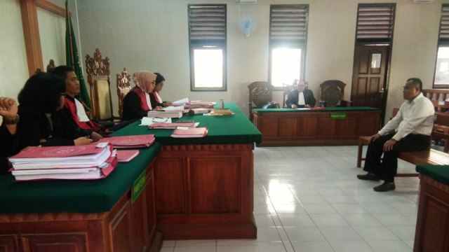 Sidang kasus peniouan dengan terdakwa Wayan Juli Adnyana (kanalbali/NAN)