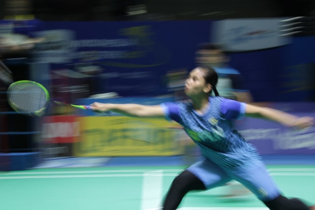 Atlet asal Indonesia Aulia Nur Sakinah saat tampil dalam ajang Indonesia Masters 2019 di Gor Ken Arok, Selasa (1/10). Foto: bayu eka novanta/tugumalang.id