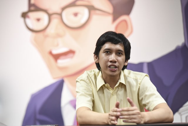 Musisi sekaligus aktivis Ananda Badudu memberikan keterangan pers di Gedung Tempo, Jakarta, Selasa (1/10/2019). Foto: ANTARA FOTO/Hafidz Mubarak A
