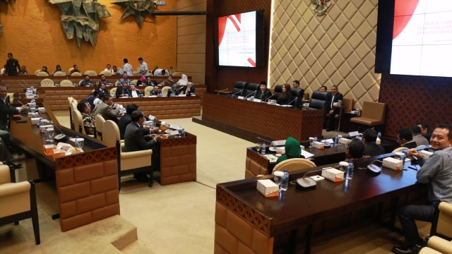 Suasana rapat gabungan pimpinan fraksi DPR dan DPD untuk memilih Pimpinan MPR 2019-2024, di Gedung Nusantara DPR RI, Jakarta, Kamis (3/10/2019). Foto: Fanny Kusumawardhani/kumparan