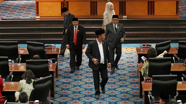 Zita Anjani, Abdurrahman Suhaimi, Prasetio Edy Marsudi, M Taufik, Misan Samsuri saat Rapat Paripurna DPRD Provinsi DKI Jakarta, kamis (3/10/2019). Foto: Irfan Adi Saputra/kumparan
