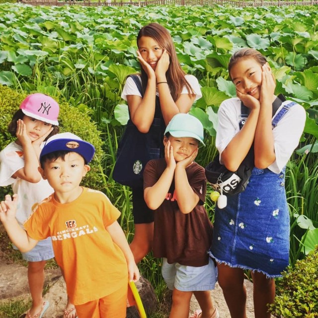 Five Siblings Foto: Instagram/@supermom_sujin