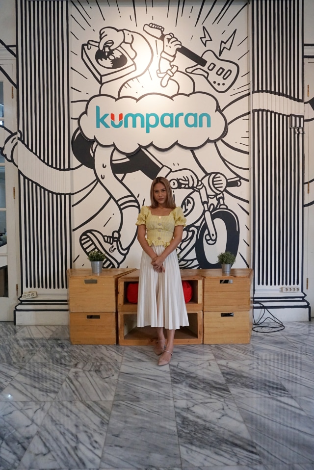 Nadin Amizah (cakecaine) saat berkunjung di kantor kumparan. Foto: Fitra Andrianto/kumparan