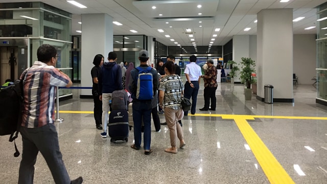 Suasana di KA Bandara Stasiun Manggarai. Foto: Moh Fajri/kumparan