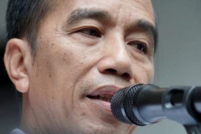 Presiden Joko Widodo memberikan keterangan pers. Foto: Helmi Afandi/kumparan