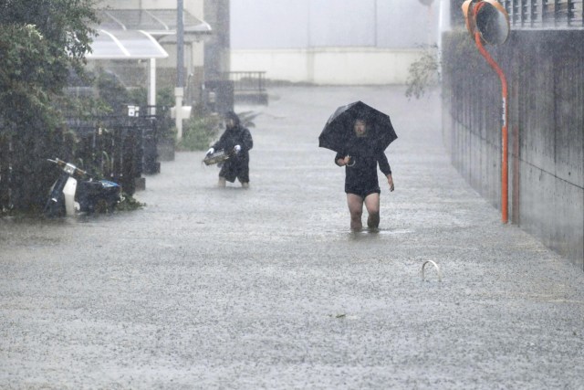 Sejumlah rumah hancur akibat Topan Hagibis di Jepang, Sabtu (12/10). Foto: Mandatory credit Kyodo/REUTERS