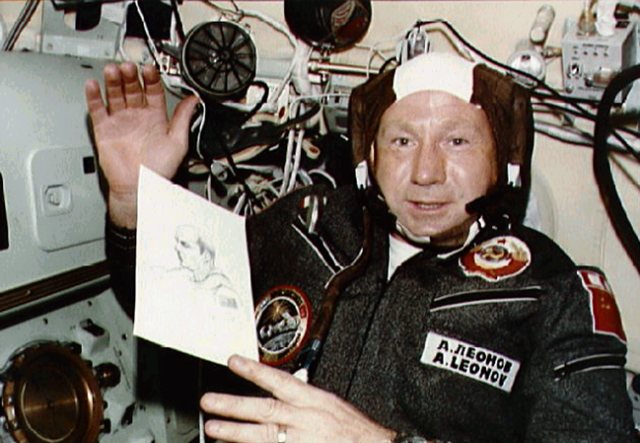 Alexei Leonov, kosmonaut legendaris Uni Soviet. Foto: NASA via wikimedia commons.