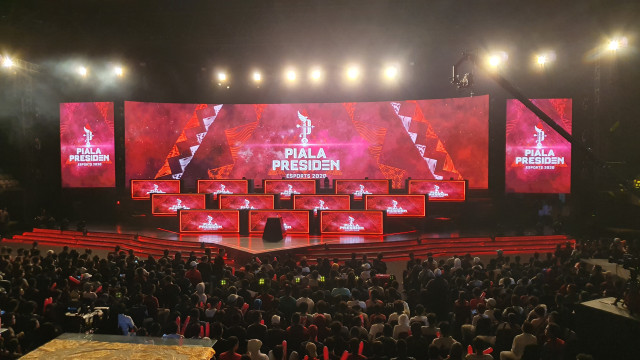 Piala Presiden eSports 2020. Foto: Giring Ganesha (tengah) di acara Kick Off Piala Presiden eSports 2020.