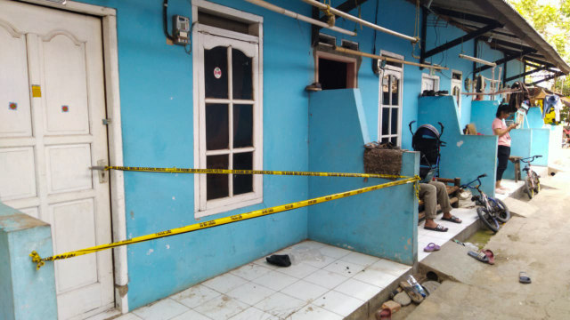 Rumah tersangka terorisme Noval Agus Syafroni di Jalan Nirwana II, Karangsatria, Tambun Utara, Kabupaten Bekasi, Jawa Barat. Foto: Fachrul Irwinsyah/kumparan