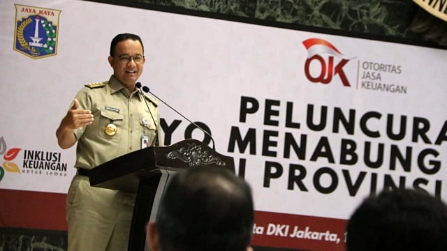Peluncuran gerakan Ayo Menabung Dengan Sampah oleh Pemprov DKI bekerja sama dengan Otoritas Jasa Keuangan (OJK) dan Bank Negara Indonesia (BNI) di Balai Kota DKI Jakarta, Senin (14/10/2019). Foto: Dok. Humas Pemprov DKI