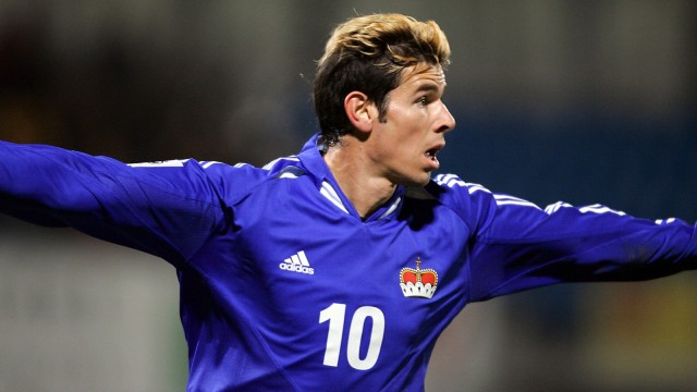 Mantan pemain Liechtenstein yang lama berkiprah di Italia, Mario Frick. Foto: AFP/Frederick Florin
