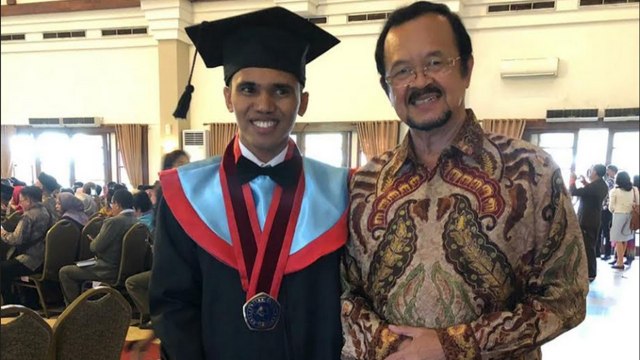 Risalno A Ninu bersama Wakil Wali Kota Solo Achmad Purnomo. (Tara Wahyu)