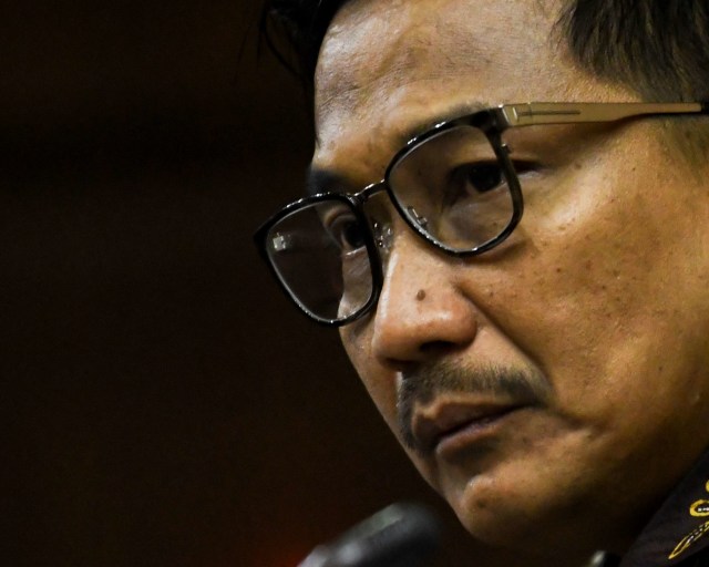 Terdakwa kasus dugaan suap dan gratifikasi Bowo Sidik Pangarso mengikuti sidang lanjutan di Pengadilan Tipikor, Jakarta, Rabu (16/10/2019). Foto: ANTARA FOTO/Muhammad Adimaja