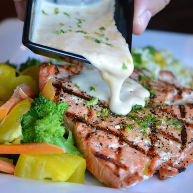 Ilustrasi salmon. Foto: Dok. Pixabay