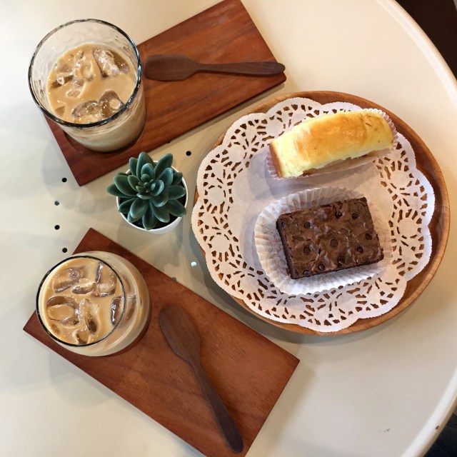 Ilustrasi ngopi. Foto: Ratmia Dewi/kumparan dan Ridho  Rakhmatullah