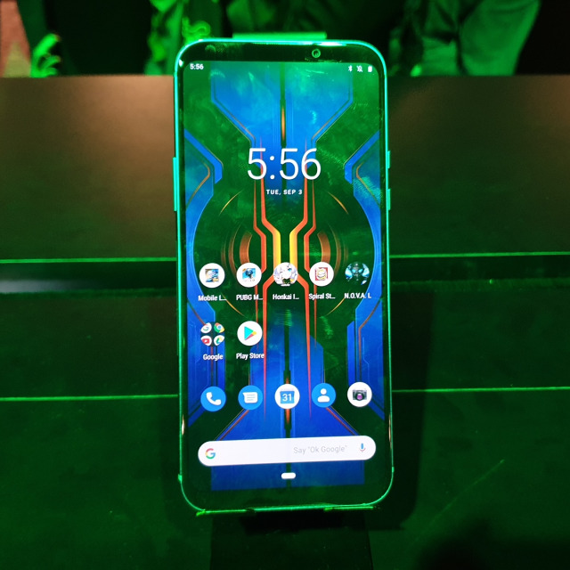 Black Shark 2 Pro, tampak depan. Foto: Jofie Yordan/kumparan