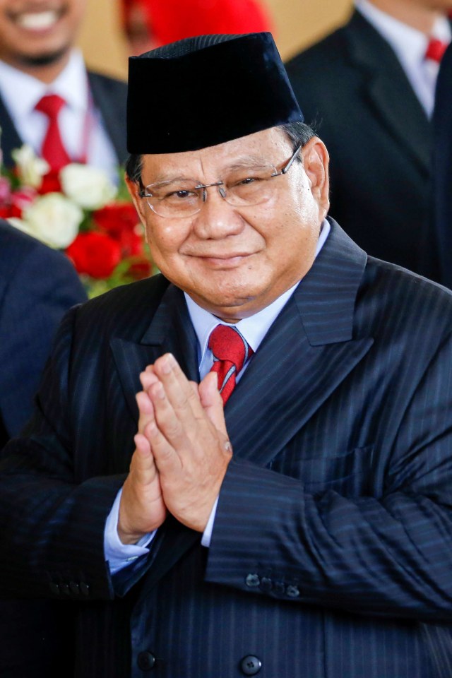 Ketua Umum Partai Gerindra Prabowo Subianto tiba di Gedung Nusantara, kompleks Parlemen, Senayan, Jakarta, Minggu (20/10/2019). Foto: Reuters/Willy Kurniawan