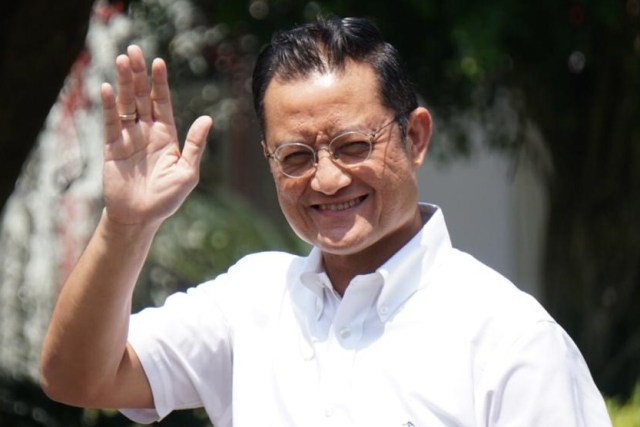 Juliari P. Batubara tiba di Kompleks Istana Kepresidenan Jakarta, Selasa (22/10/2019). Foto: Kevin S. Kurnianto/kumparan