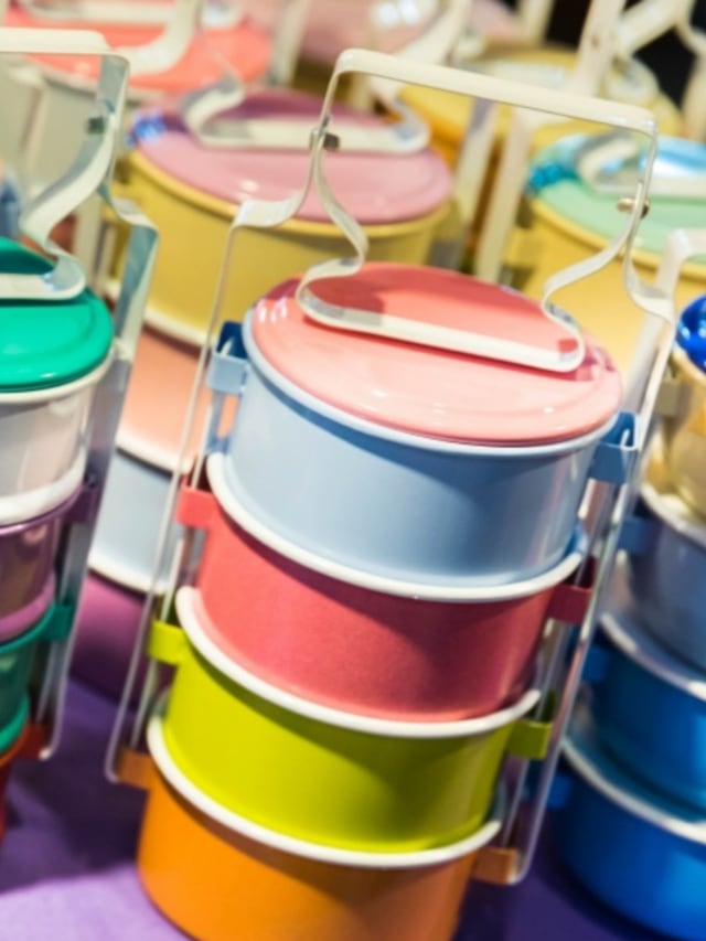 Ilustrasi katering rantangan untuk keluarga Foto: Shutterstock