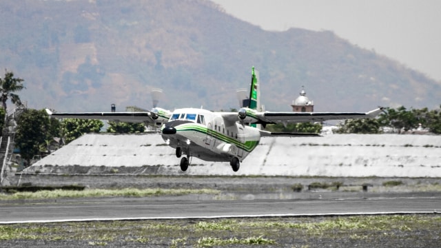 PTDI melakukan delivery 1 unit pesawat terbang NC212i untuk Ministry of Agriculture and Cooperatives (MOAC) Thailand. Foto: Dok. PTDI