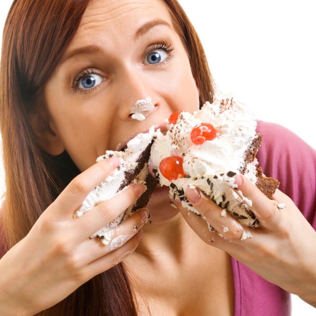 Ilustrasi kebiasaan makan yang buruk Foto: dok.shutterstock