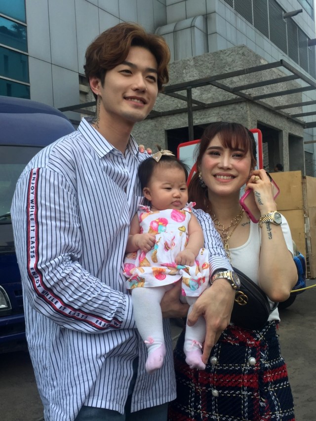 Lee Jeong Hoon dan Moa Aeim ditemui di kawasan Kapten Tendean, Jakarta Selatan, Rabu (23/10/2019). Foto: Sarah Yulianti Purnama/kumparan