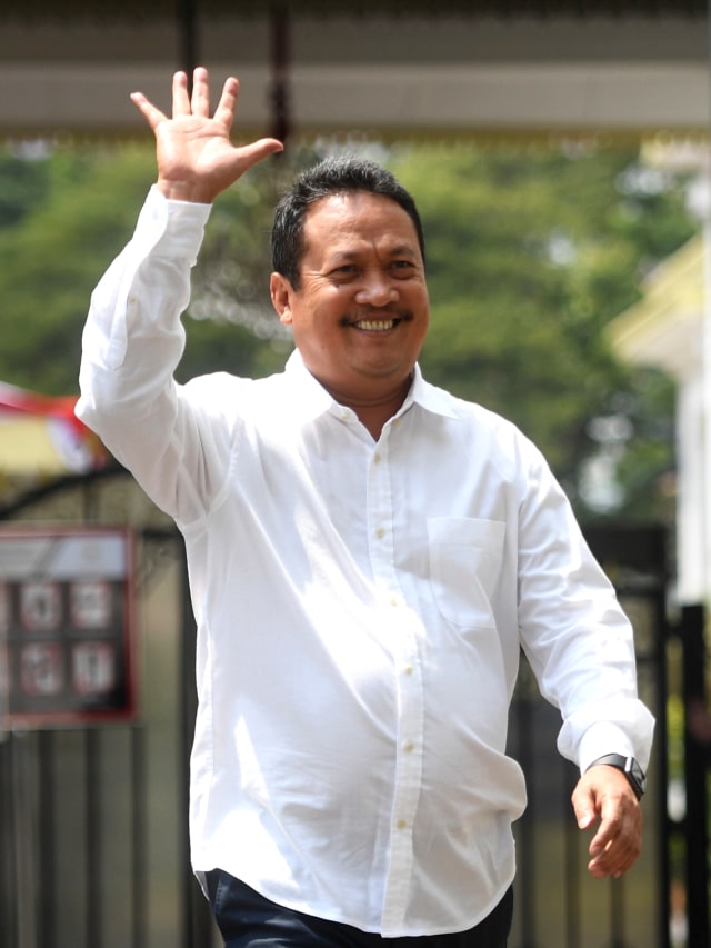 Calon Wakil Menteri Pertahanan Wahyu Sakti Trenggono usai bertemu Presiden Joko Widodo di Kompleks Istana Kepresidenan, Jakarta, Jumat (25/10/2019). Foto: ANTARA FOTO/Akbar Nugroho Gumay