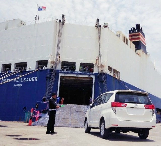 Ekspor Mobil CBU Indonesia Foto: Istimewa