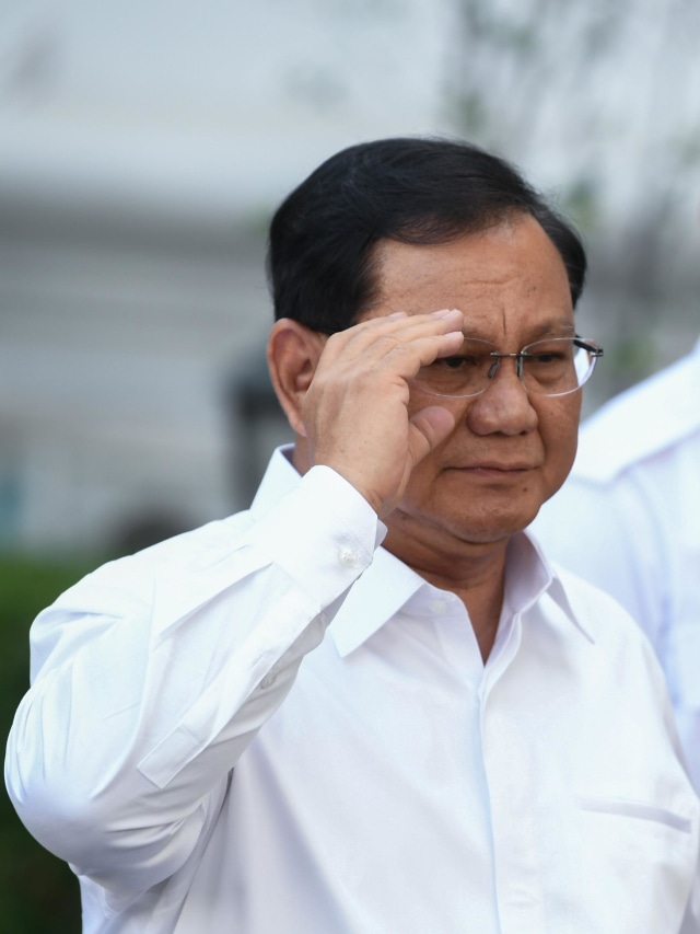 Prabowo Subianto saat tiba di Istana Kepresidenan, Jakarta, Senin (21/10/2019). Foto: ANTARA FOTO/Wahyu Putro A