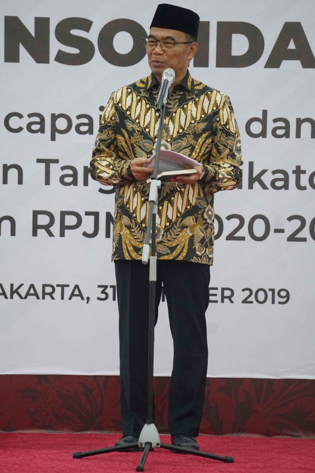 Menko PMK Muhadjir Effendy di acara Konsolidasi perencanaan pencapaian dan misi Presiden serta sasaran dan target indikator bidang PMK dalam RPJM 2020-2024. Foto: Irfan Adi Saputra/kumparan