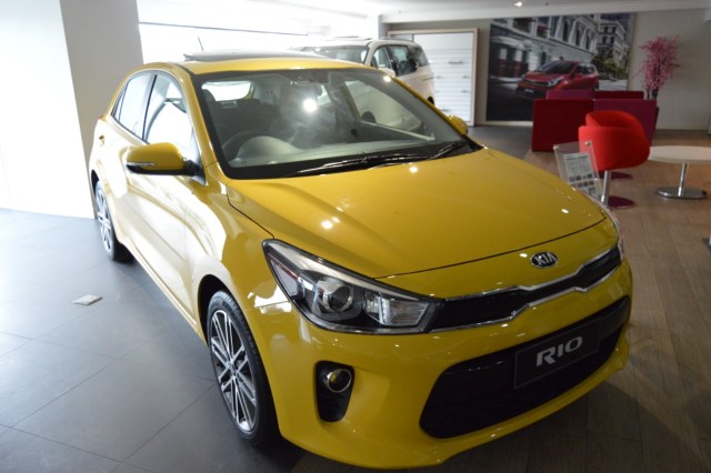 Kia Rio Foto: Bagas Putra Riyadhana