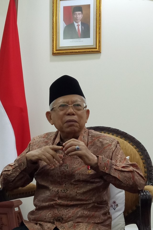 Wakil Presiden Ma'ruf Amin di Kantor Wapres. Foto: Nadia Riso/kumparan