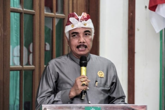 Bendesa Agung Majelis Desa Adat Ida Penglingsir Agung Putra Sukahet