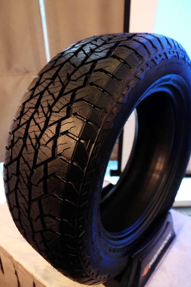 Ban Hankook Dynapro AT2 Foto: Bangkit Jaya Putra/kumparan
