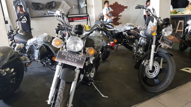 Motor Benelli model Patagonia Eagle yang didiskon sampai Rp 10 juta ketika peresmian diler ke-43, Sabtu (2/11/2019). Foto: banjarhits.id